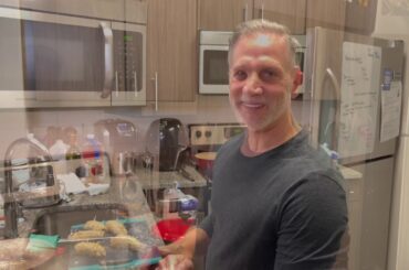 How to make Rolled Chicken Thighs Italian Style with Spaghetti Squash