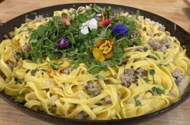 How To Make Sausage, Fennel, Lemon and Arugula Tagliatelle | Rachael Ray
