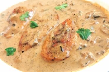 ITALIAN CREAMY GARLIC MUSHROOM CHICKEN RECIPE//creamy garlic chicken mushroom souce//AR recipes