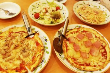 Frontrow treat at Saizeriya Restaurant