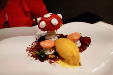 Dining on a Cruise | Specialty Restaurants