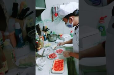 Italian Cuisine (traditional Pesto pasta,Creamy Pesto pasta and Pizza)