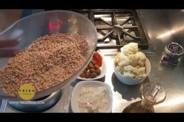 ITALIAN FOOD | Fregola with cabbage and olives