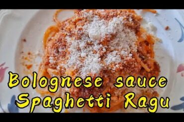 Bolognese Sauce Spaghetti Ragu (Italian Recipe)