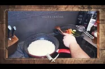 #idea in the kitchen# italian recipes  rice with saffron, gorgonzola and sausage easy and fast .