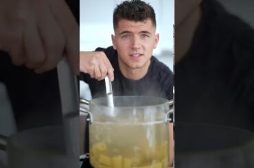 PESTO PASTA FT. MY HAMSTER PESTO