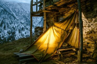 Day 2/3 Guanciale breakfast and pork tenderloins simmered in wine, cooked on a rock|ASMR