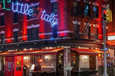 LIVE NYC Little Italy & Chinatown: Exploring the State of Restaurants & Small Mom-and-Pop Shops