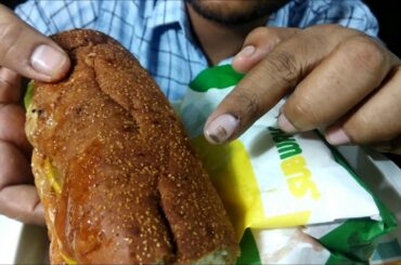 EATING FOOTLONG SUBWAY|| SUBWAY SANDWICH| ITALIAN FOOD MUKBANG #Subway #SubwayEating #eating Subway