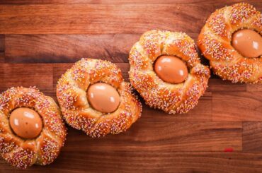 Pane Di Pasqua | Italian Easter Egg Bun Recipe