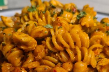 How to Make The BEST Dinner for Two - Red Pesto Chicken Pasta