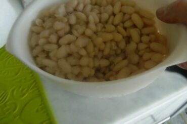 Cannellini Beans, Celery, Italian sweet sausage
