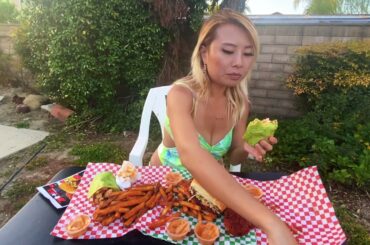 Eating Hot Spicy Fried Chicken from 7 Hungry Birds for Lunch!! #RainaisCrazy