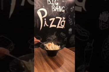 #shorts #pizza #food  #pizzalover #pizzatime #foodie #instafood #delivery #italianfood #pasta