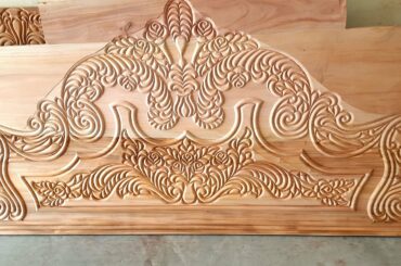 King Size Teak Wood Gold & Glossy Carved Bed Design | Royal Italian Bed Designer Machine Technology