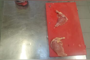 Petto di faraona farcito di radicchio su fonduta di taleggio #secondodicarne #italianfood