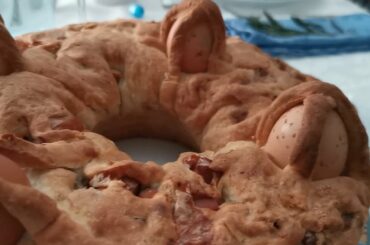 How to cook the Casatiello - a traditional italian Easter dish