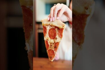 eating italian food asmr #shorts