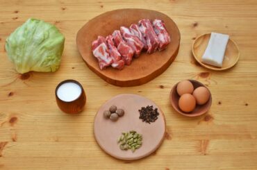 Medieval Lettuce and Pork Soup