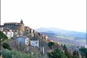 Property in the medieval village near the castle for sale in Molise, Italy