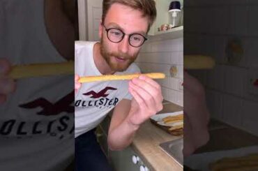 I made the most delicious ITALIAN SNACK: GRISSINI | Victoraimezcooking #SHORTS