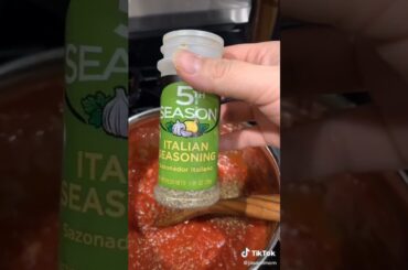 Poor man tour of Italy Dinner #marinarasauce #olivegarden #chickenparmesan #fy #WellDone