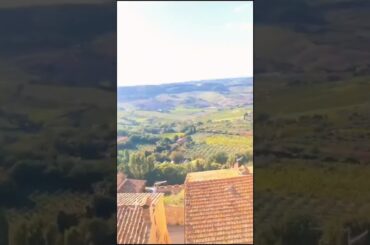 Peaceful morning stroll in Montepulciano, Tuscany, Italy #shorts