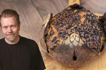 Wrapped Sourdough Bread Recipe | Pane Incamiciato | Foodgeek Baking