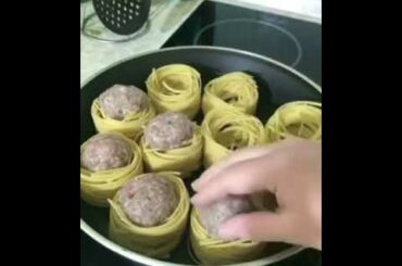 Amazing creamy meatball pasta || meatball cheese pasta || Italian pasta | Italian spaghetti #Shorts