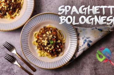 Spaghetti Bolognese | Spaghetti with Red Wine | Spaghetti Bolognese recipe Italian Dish
