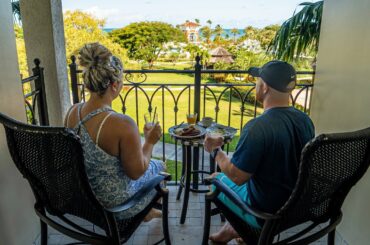 Sandals Grande Antigua Full Resort Tour | Dinner at Kimonos & Soy!