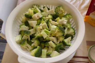 Healthy food, Healthy life. PASTA WITH BROCCOLI
