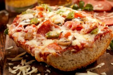 3 Ingredient Easy French Bread Pizza