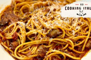 Roman Pasta with Tomato and Pork all' Amatriciana with Bucatini Pasta Cooking Italian with Joe