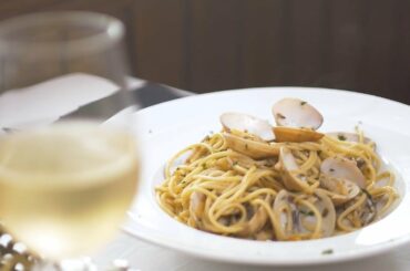 Get A Taste of Italy With This Aglio Olio Spaghetti | Munch