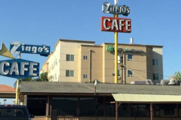 Zingos Cafe, Bakersfield, CA - Best Restaurants in Bakersfield
