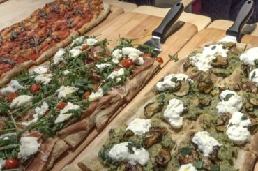 Italian "Shovel" Pizza. Seen at Eataly London. Street Food