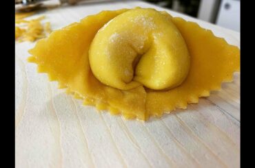 Cappellacci - How to shape Cappellacci