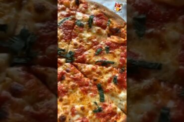 Huge Pizza | Food World