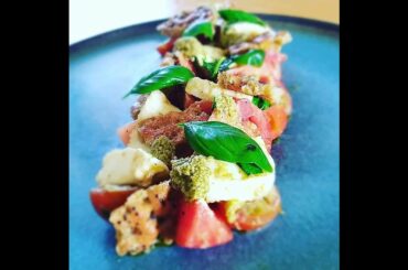 #caperese #salad #bestfood #italianfood                              Caprese salad / Sallate caprese