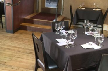 Restaurants prepare for Mother's Day crowd