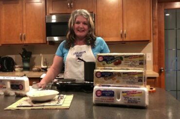 Stracciatella Italian egg drop soup recipe from Eggland’s Best Eggs