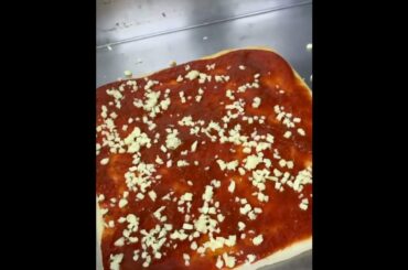 #shorts BABY CORN AND PANEER PIZZA || Indian street food || Delhi Street Food #babycornpizza