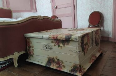 Painting and Cooking at the Manor