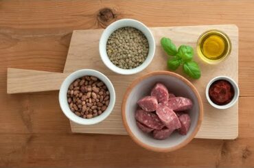 Fresh Sausages with Fennel Seeds and Legumes - Isola Buona  Sardinian & Italian Food