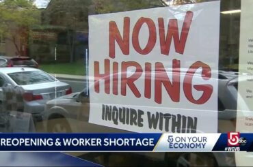 Mass. restaurants struggling to hire workers