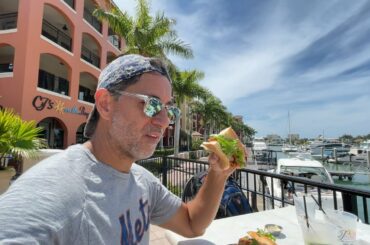 MARCO ISLAND FLORIDA DINING ON SMOKEHOUSE BAY!