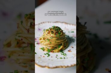 Spaghetti aglio olio # Italian pasta # Italian traditional dishes