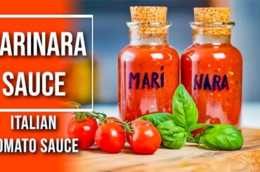 Marinara sauce. Italian tomato sauce recipe for pasta or for meatballs. Quick and easy tomato sauce