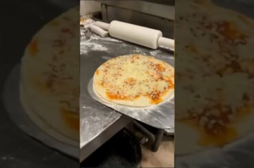 #PIZZA #lovepizza #food #shorts | How to make pizza | pizza recipe |
